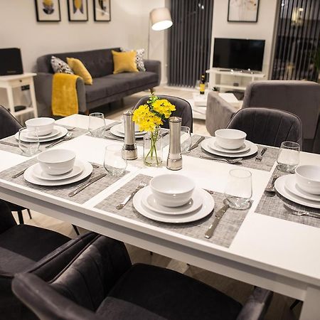 Luxury King Bed Apartment & Free Parking Кембридж Екстер'єр фото