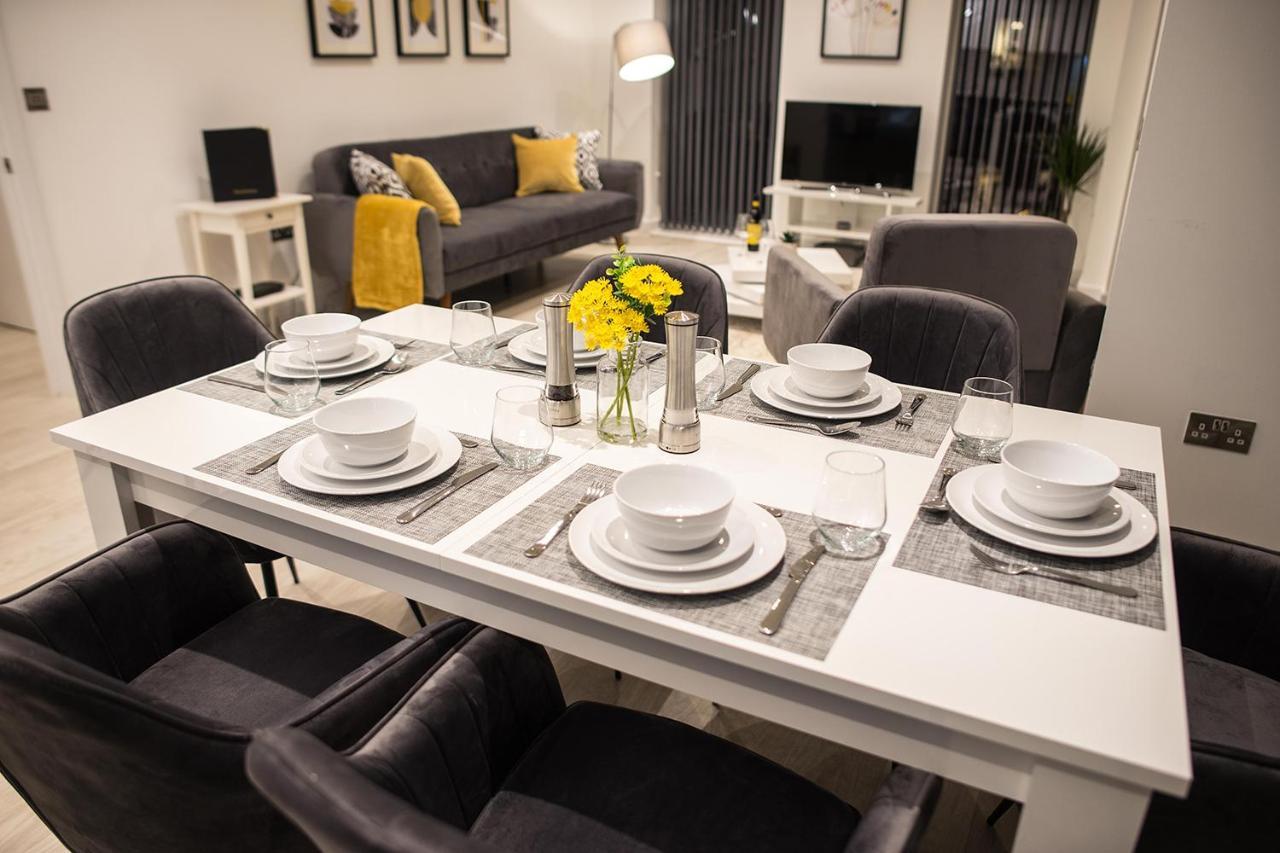 Luxury King Bed Apartment & Free Parking Кембридж Екстер'єр фото