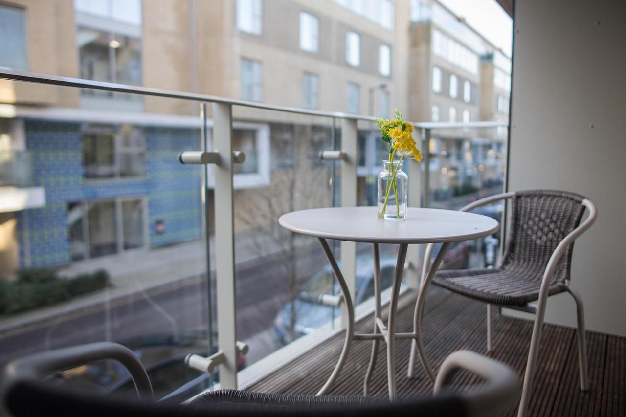 Luxury King Bed Apartment & Free Parking Кембридж Екстер'єр фото